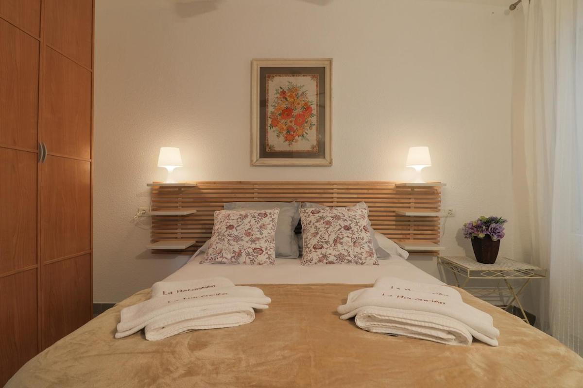 Seaside 2 Bedrooms By the Center Málaga Buitenkant foto